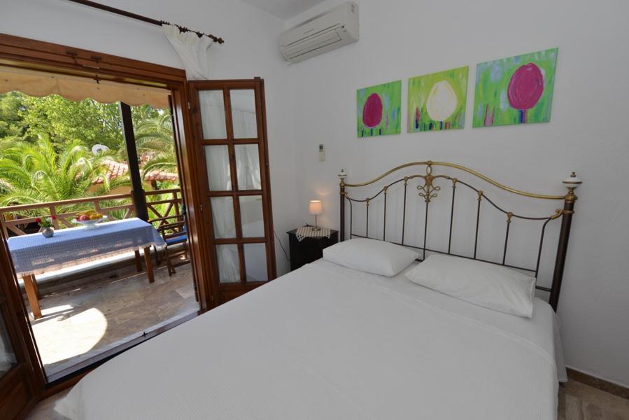 Haus Katerina * Vourvourou